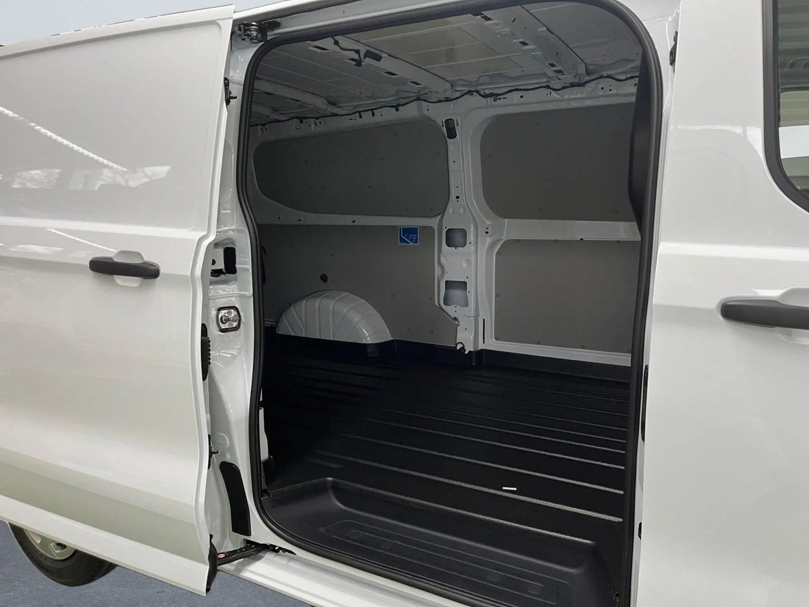 Ford Transit Custom · Trend · Bild 10