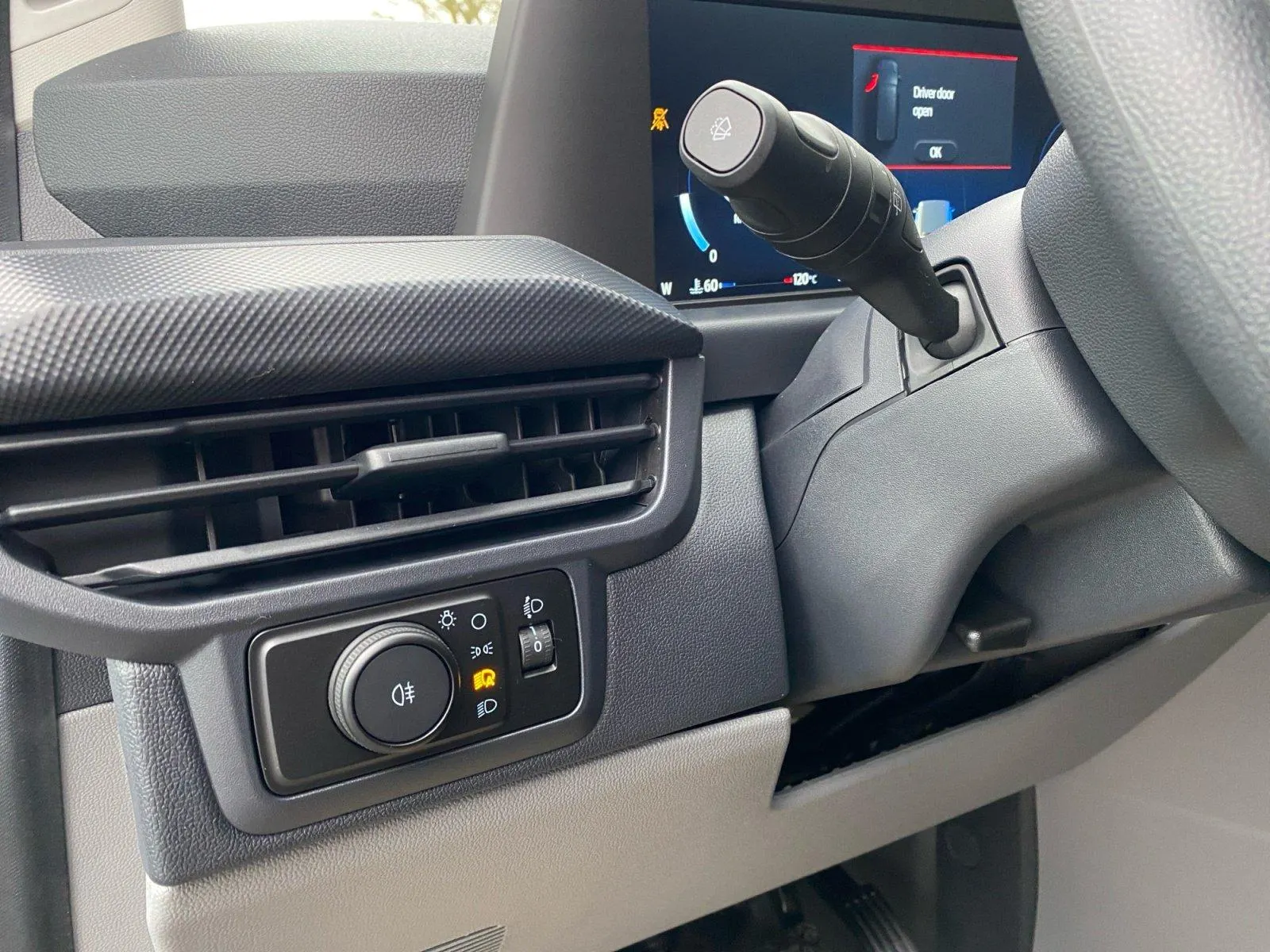 Ford Transit Custom · Trend 320 L2 · Bild 15
