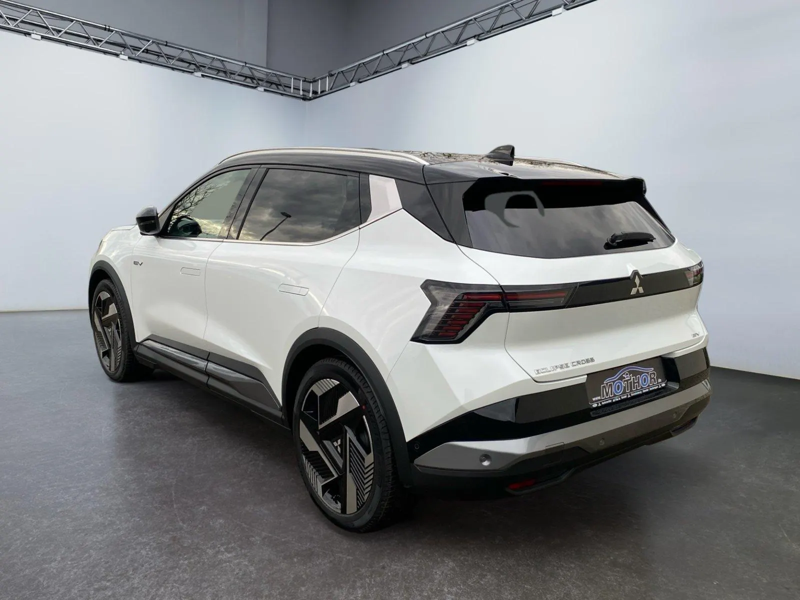 Mitsubishi Eclipse Cross · Top EV