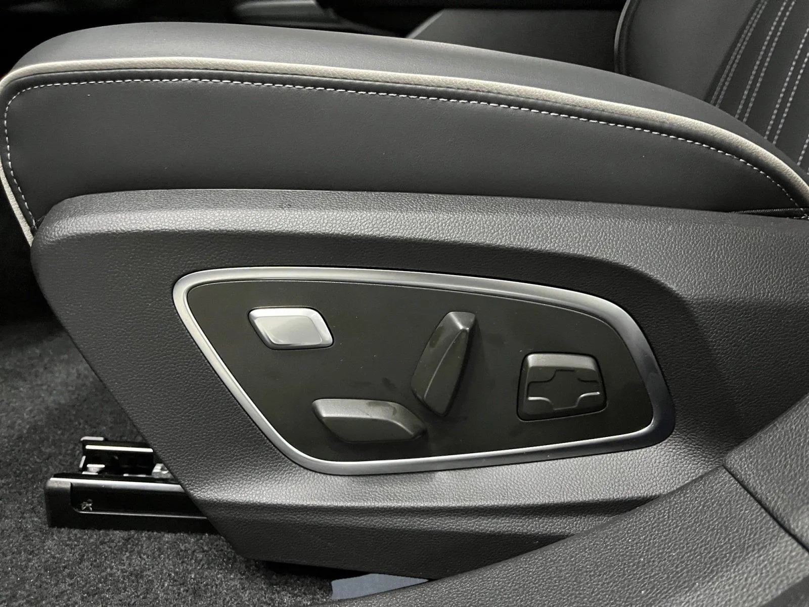 Mitsubishi Eclipse Cross · Top EV · Bild 7
