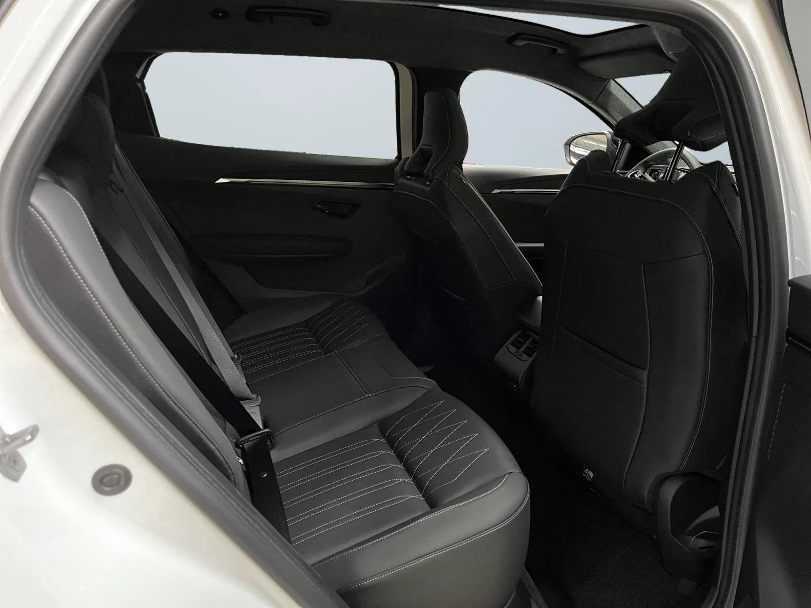 Mitsubishi Eclipse Cross · Top EV · Bild 9