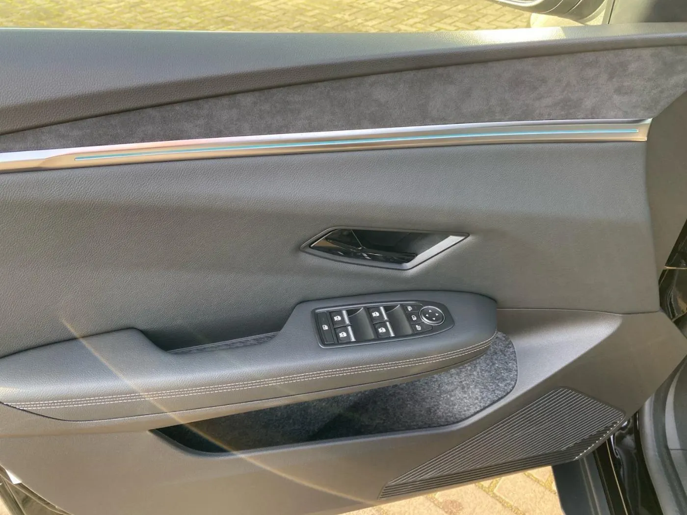 Mitsubishi Eclipse Cross · Top EV · Bild 17