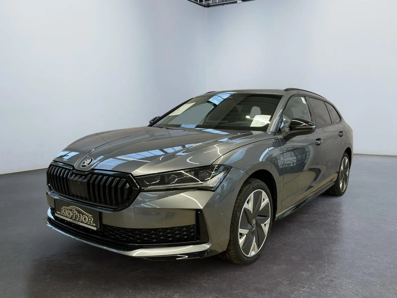 Skoda Superb Sportline, Seitenansicht