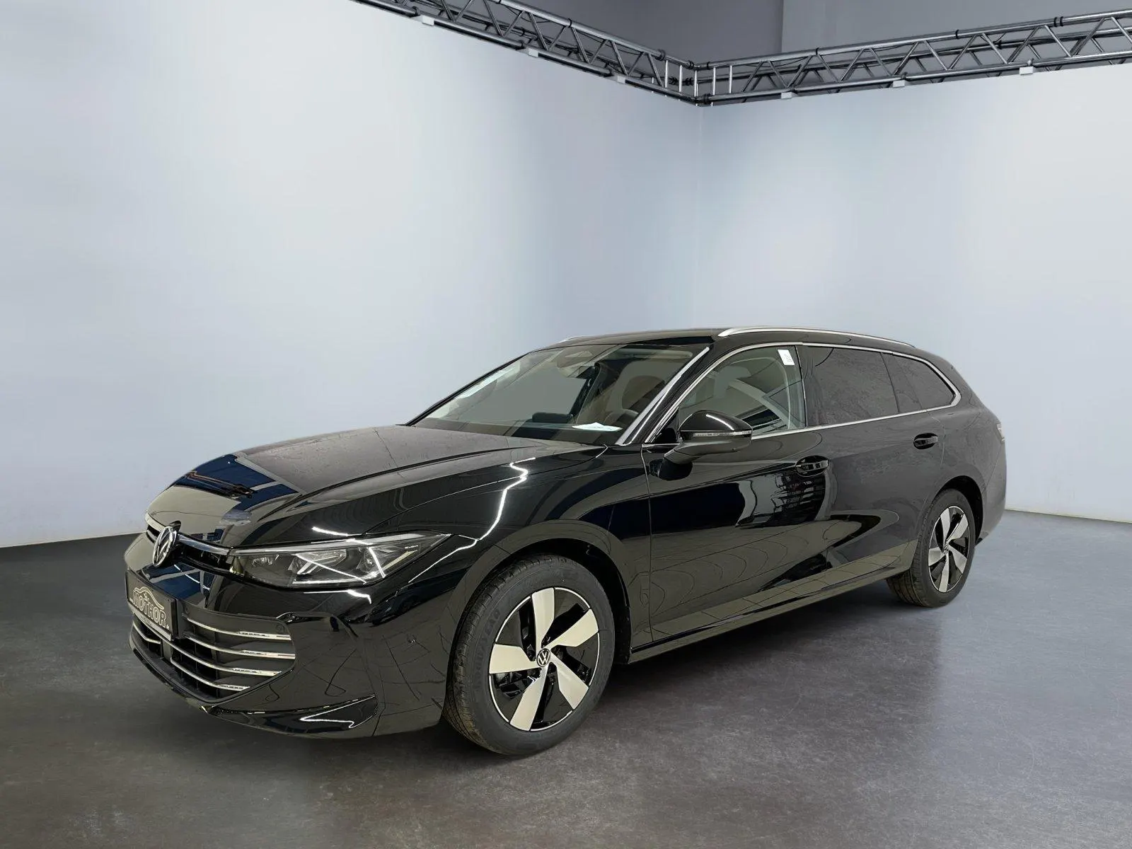 VW Passat Variant · Business