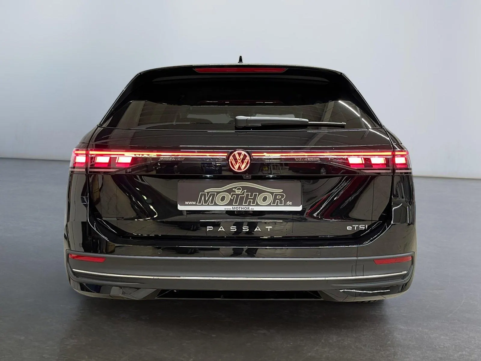 VW Passat Variant · Business