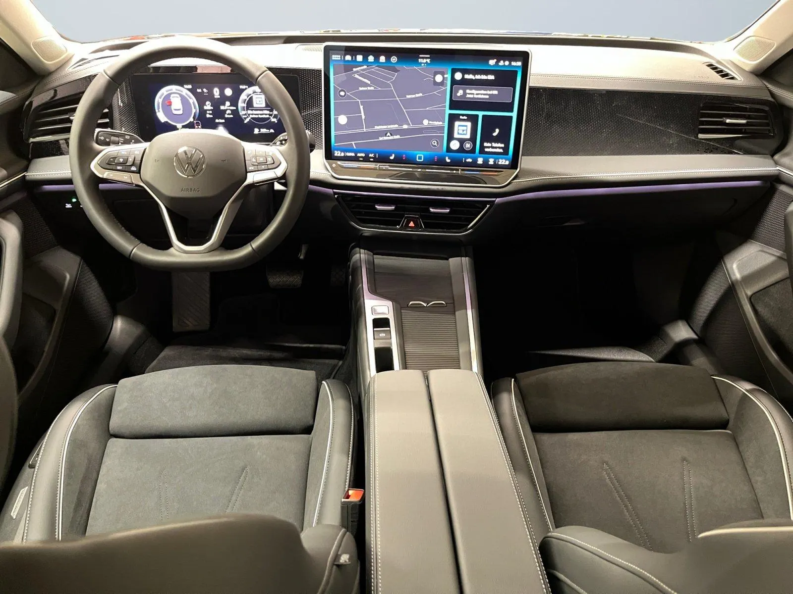 VW Passat Variant · Business