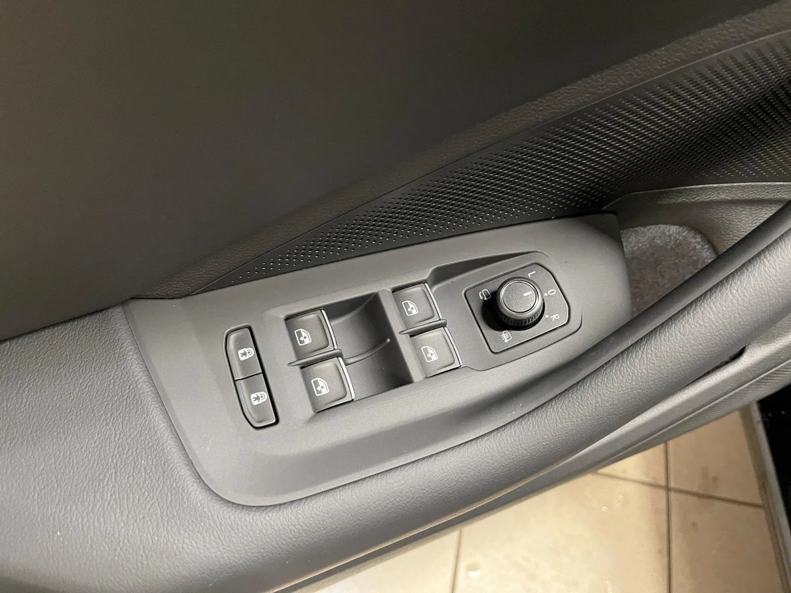 VW Passat Variant · Business · Bild 15