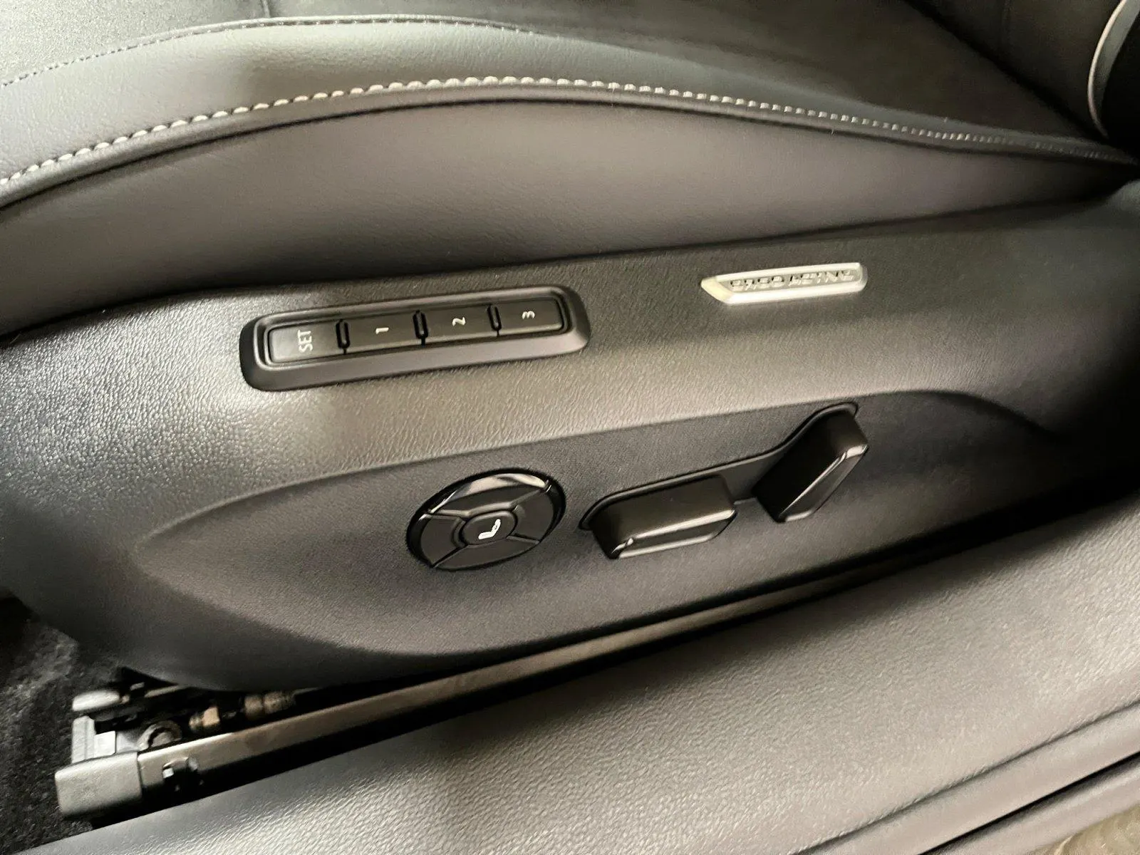 VW Passat Variant · Business · Bild 16