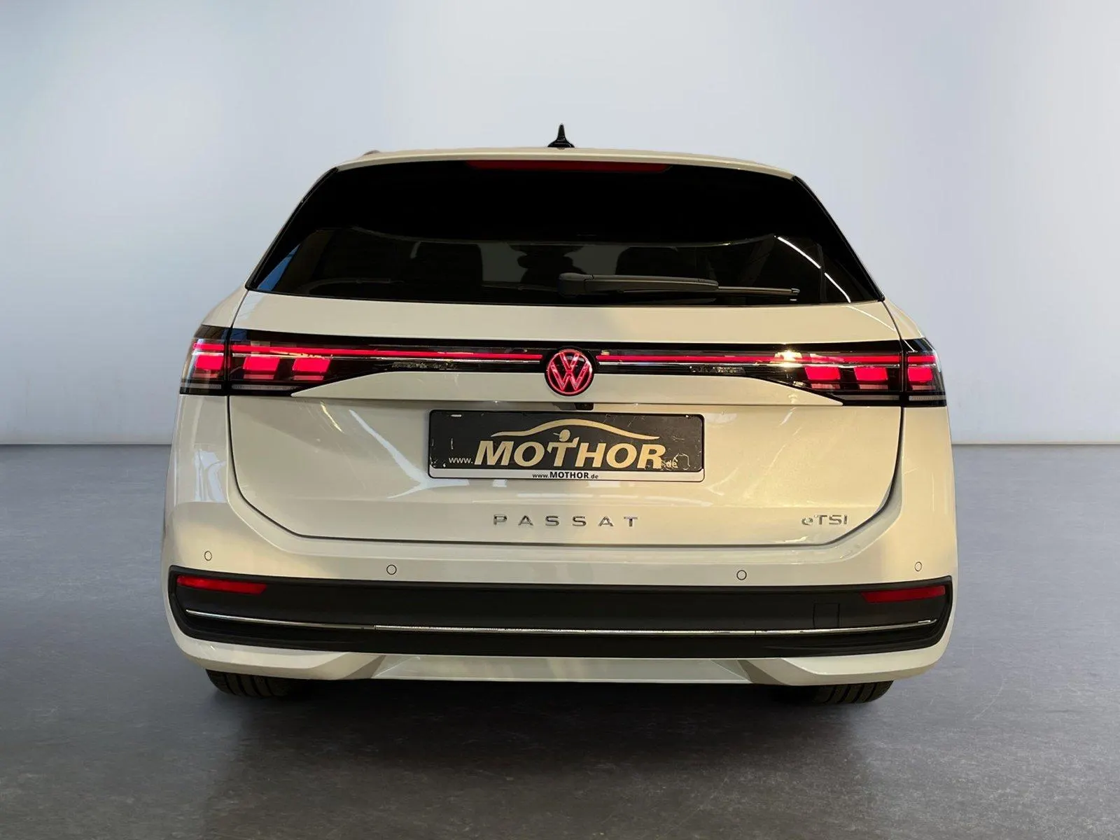 VW Passat Variant · Business