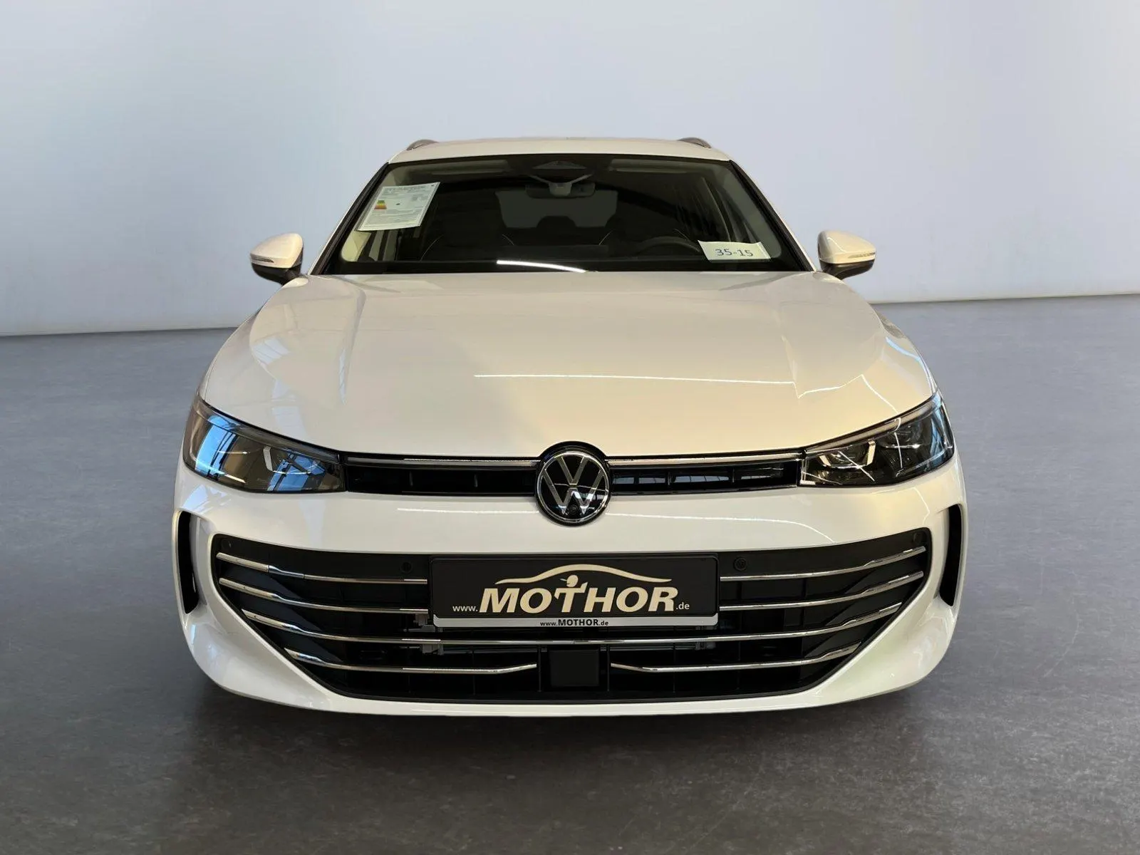 VW Passat Variant · Business