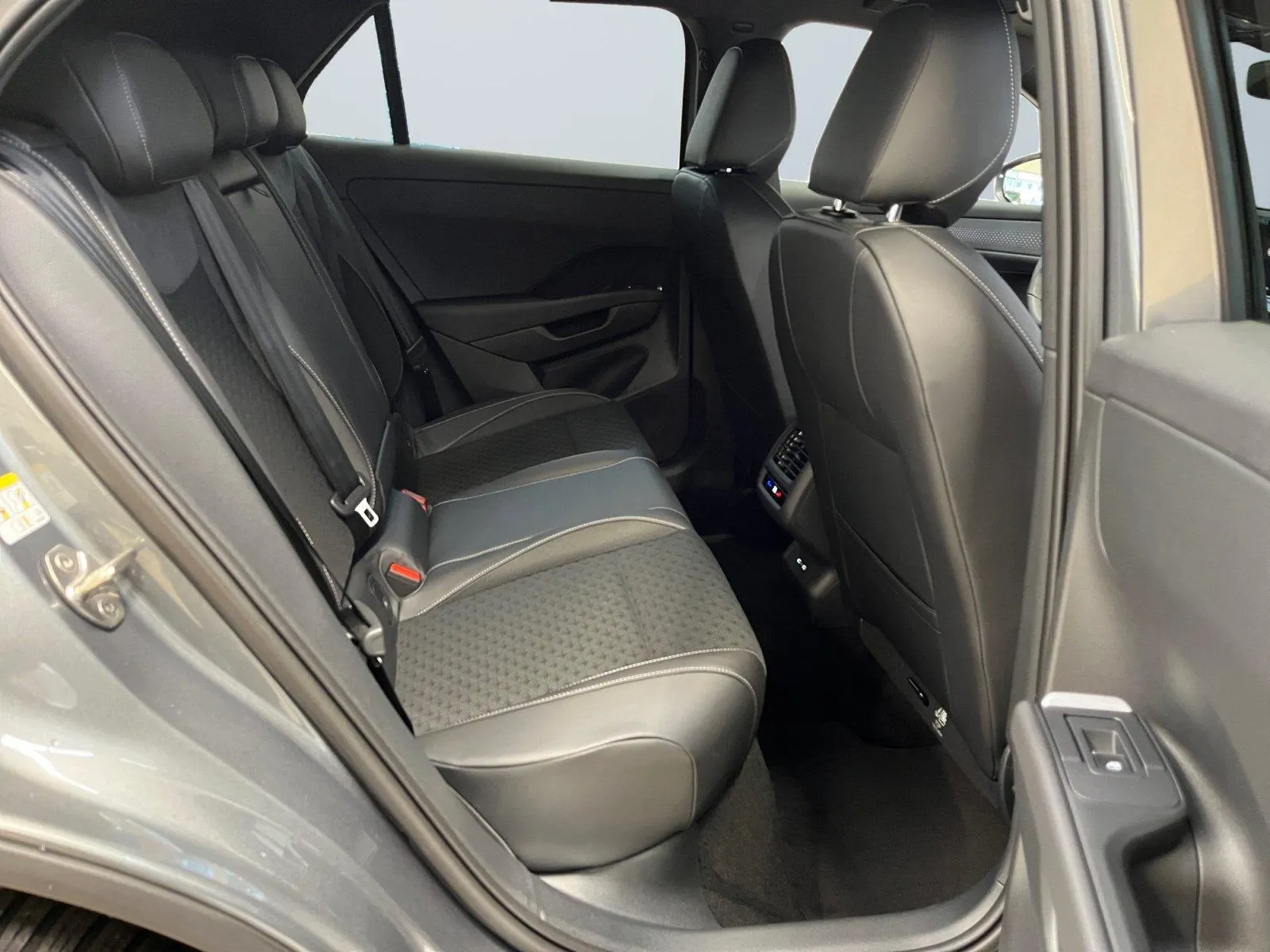 VW T-Roc · R-Line · Bild 10