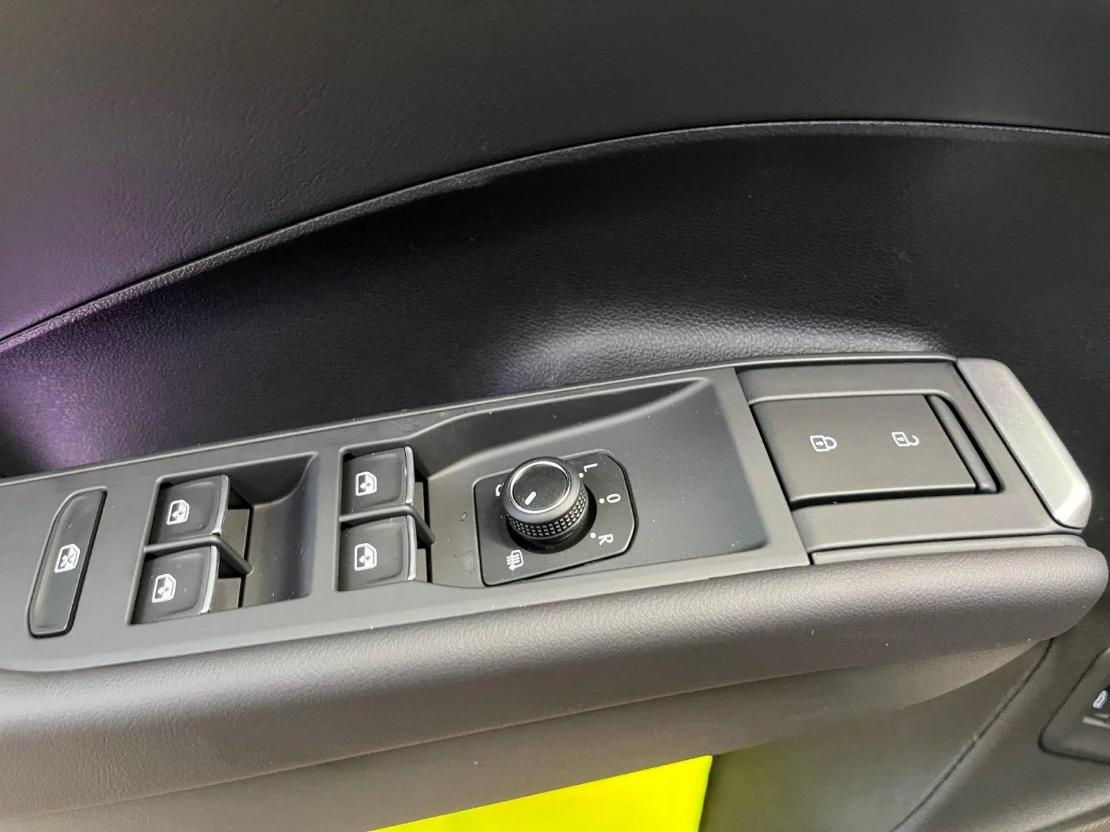 VW T-Roc · R-Line · Bild 19