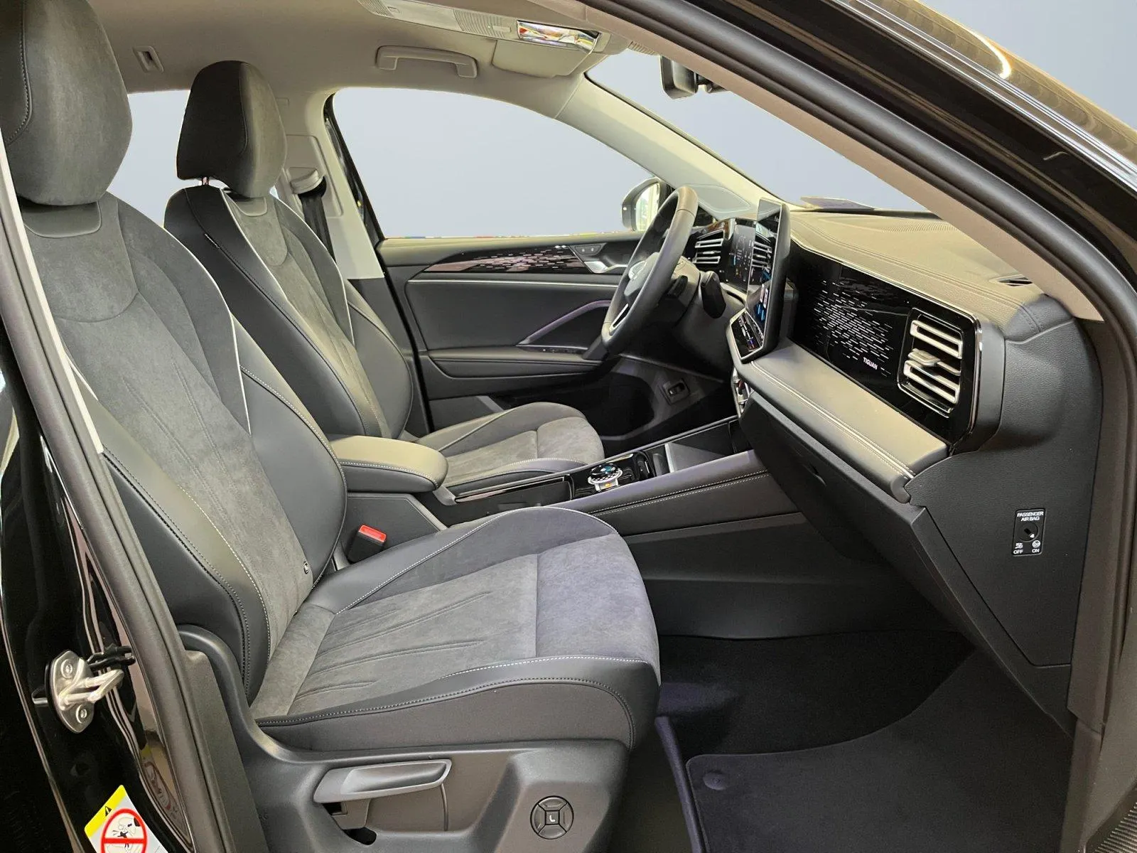VW Tiguan · Elegance · Bild 9