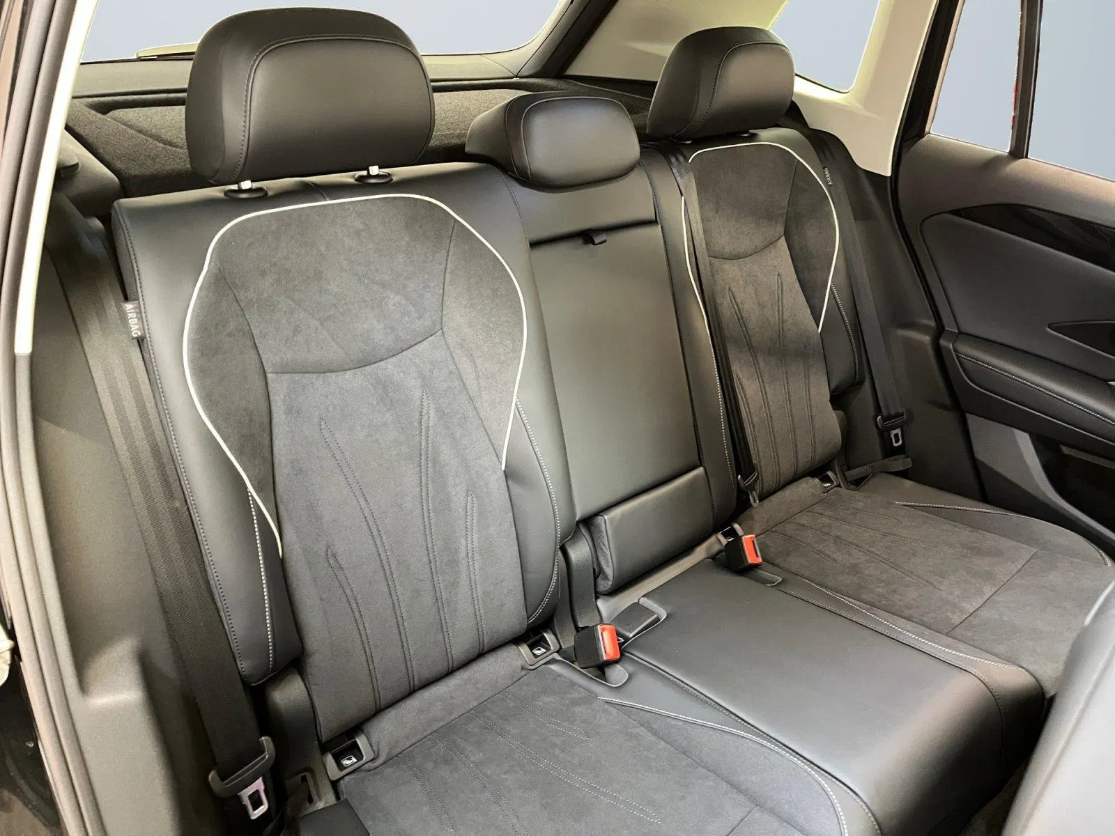 VW Tiguan · Elegance · Bild 10